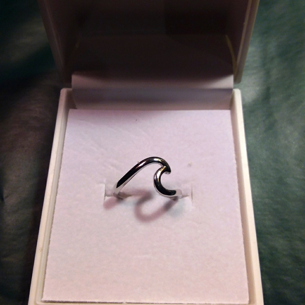 Silver Wave Toe Ring